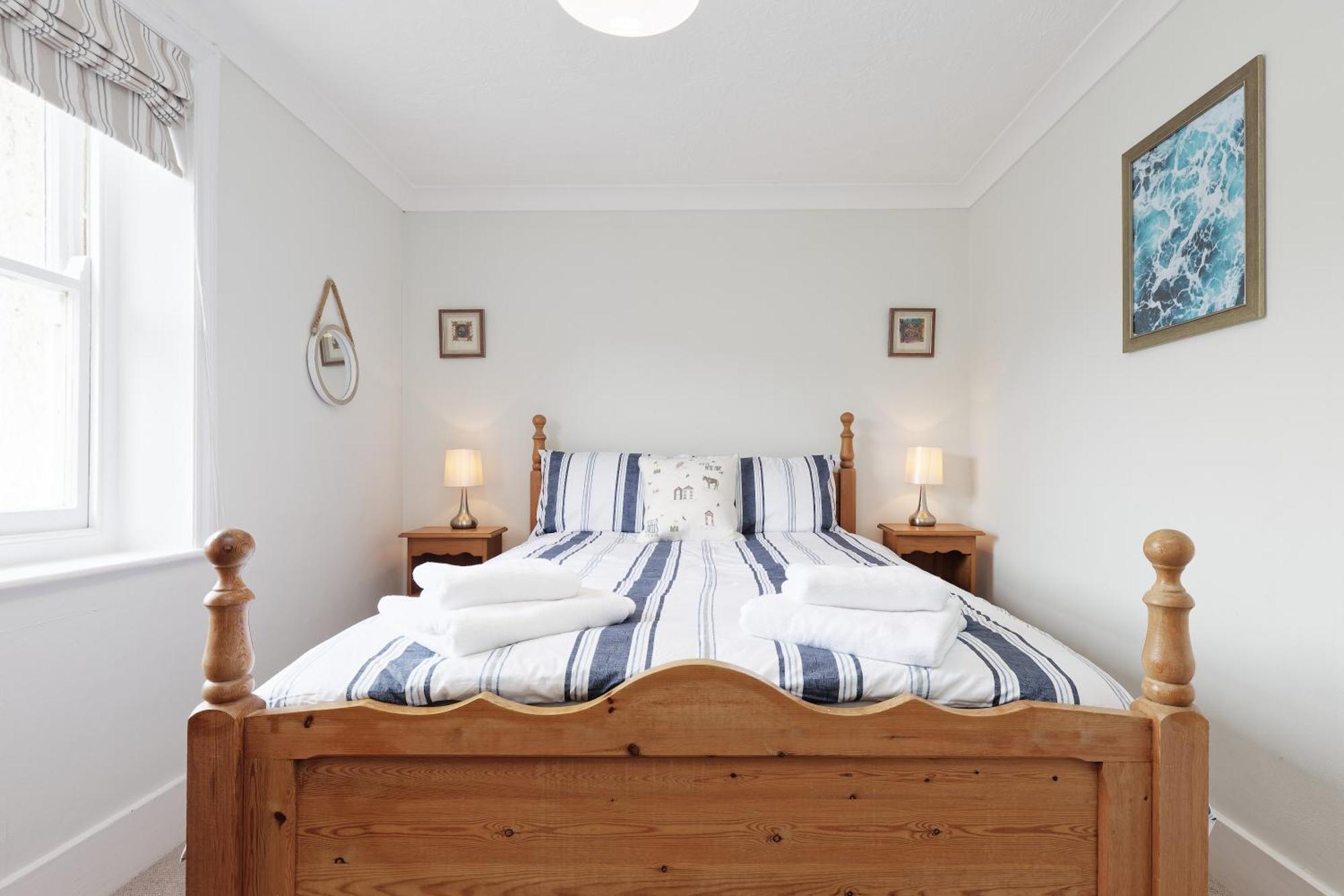 Viking Bay View 3 Bed Apartment Broadstairs Exterior photo