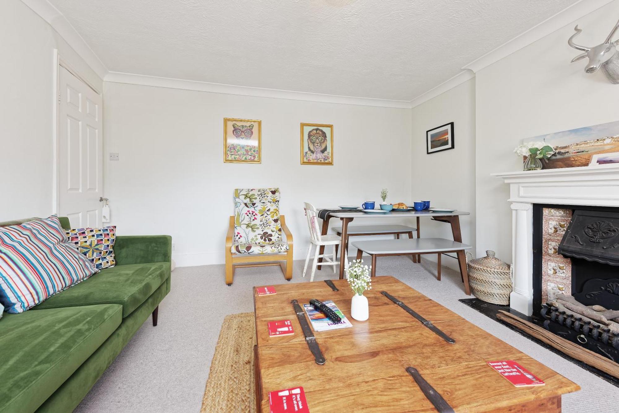 Viking Bay View 3 Bed Apartment Broadstairs Exterior photo