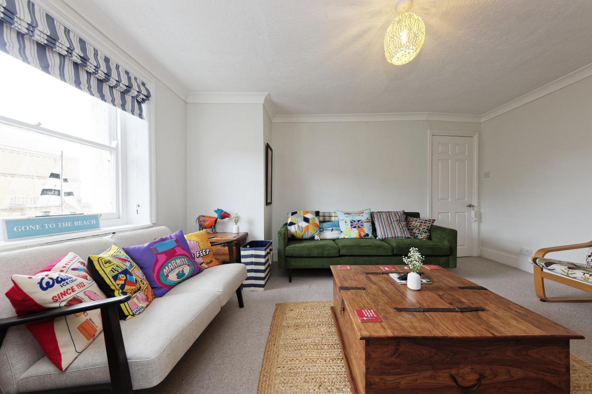 Viking Bay View 3 Bed Apartment Broadstairs Exterior photo